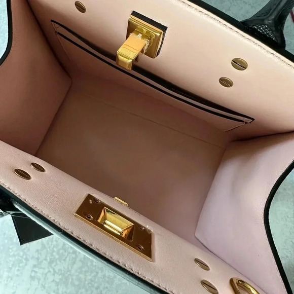 Ferragamo Studio Box Bag- NEW - Picture 5 of 5